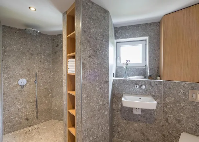 Goldbrunn オーベルストドルフ